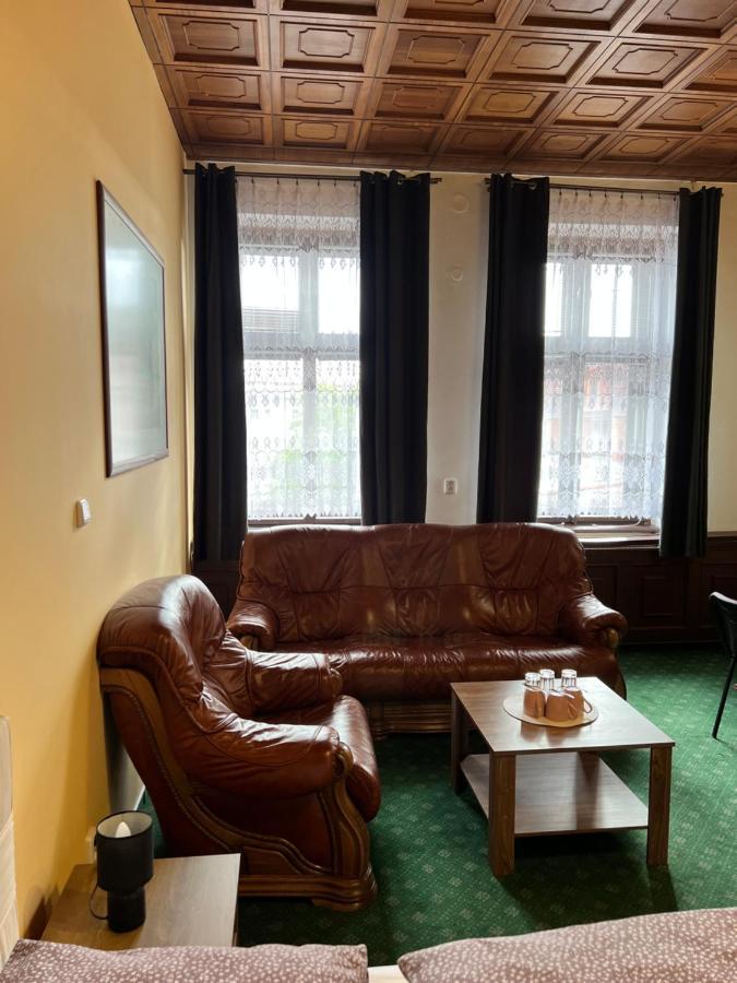 Hotel Maxim ฟรีเดก-มีสเตก ภายนอก รูปภาพ