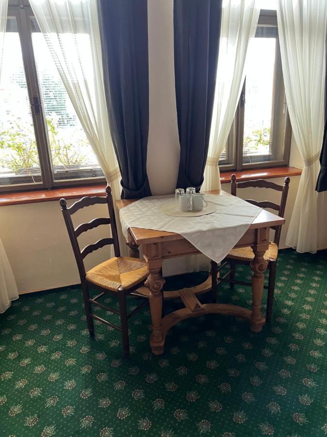 Hotel Maxim ฟรีเดก-มีสเตก ภายนอก รูปภาพ