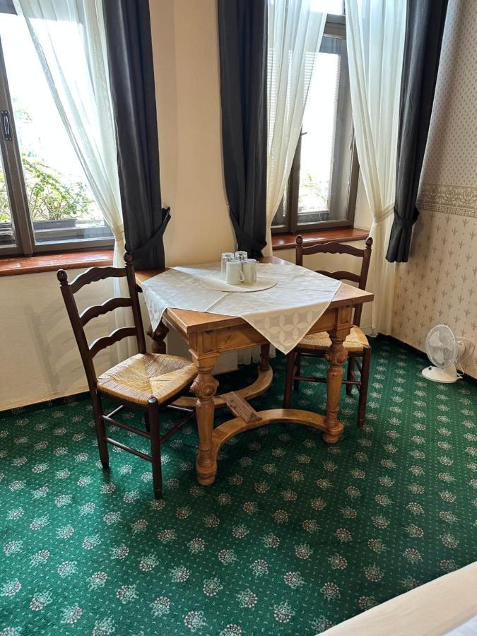 Hotel Maxim ฟรีเดก-มีสเตก ภายนอก รูปภาพ