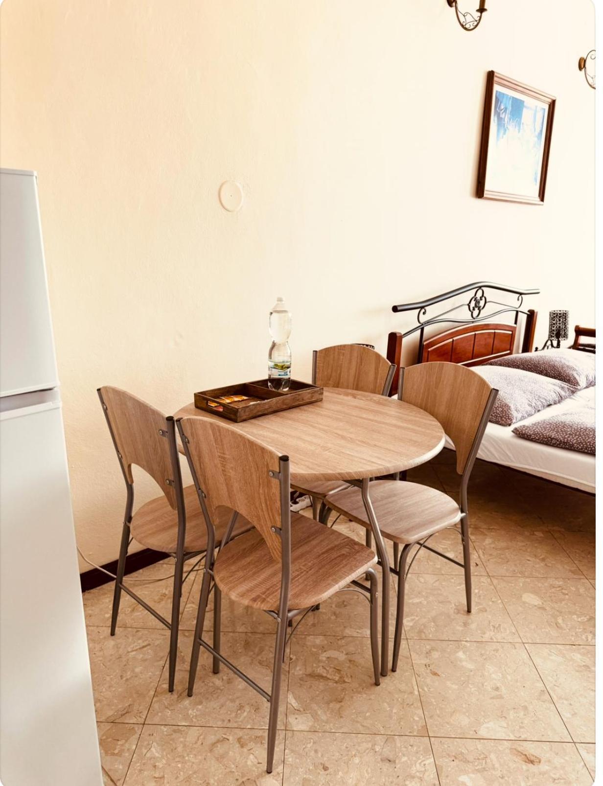 Hotel Maxim ฟรีเดก-มีสเตก ภายนอก รูปภาพ
